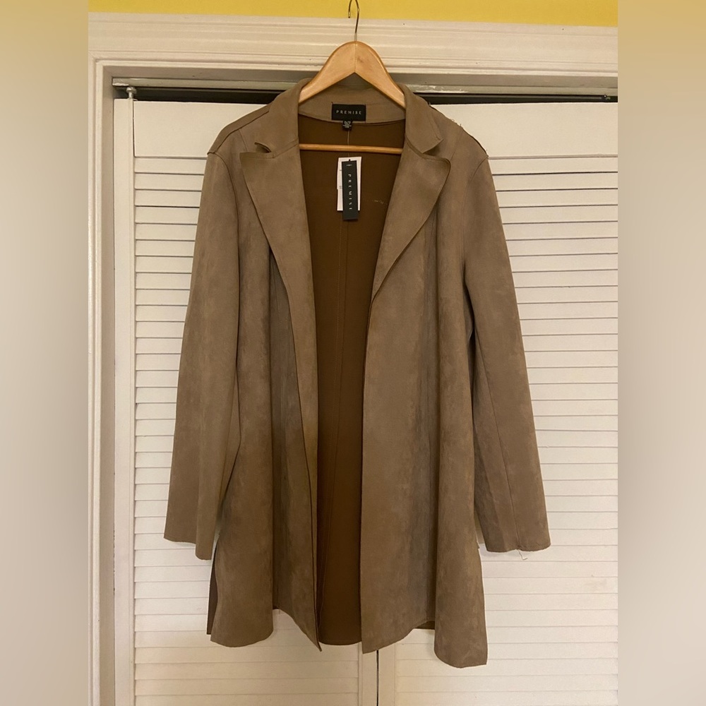 Faux suede women’s swing coat. Tan colour. XL.
